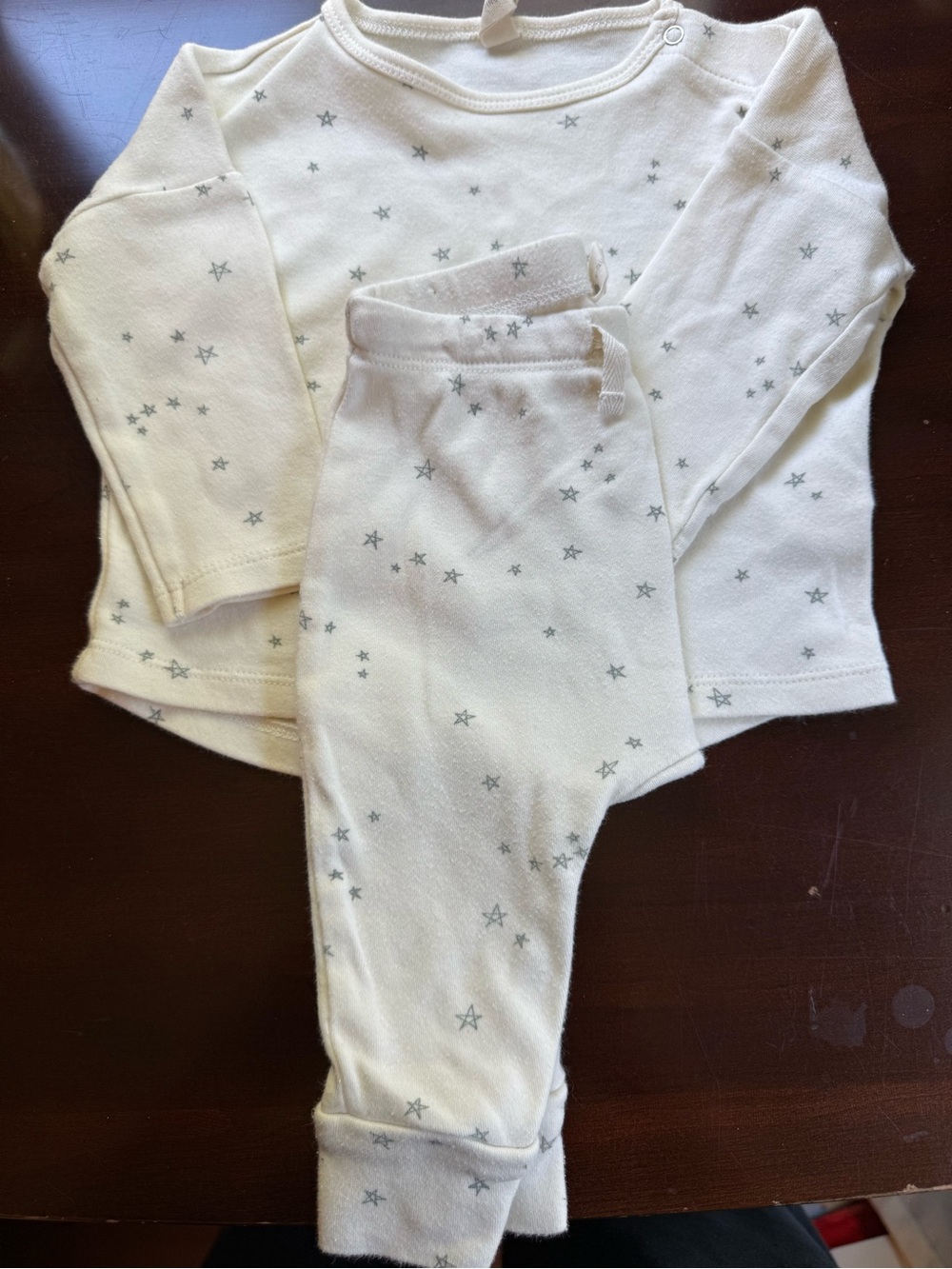 Quincy Mae Cream Baby Two-Piece Set with Gray Stars